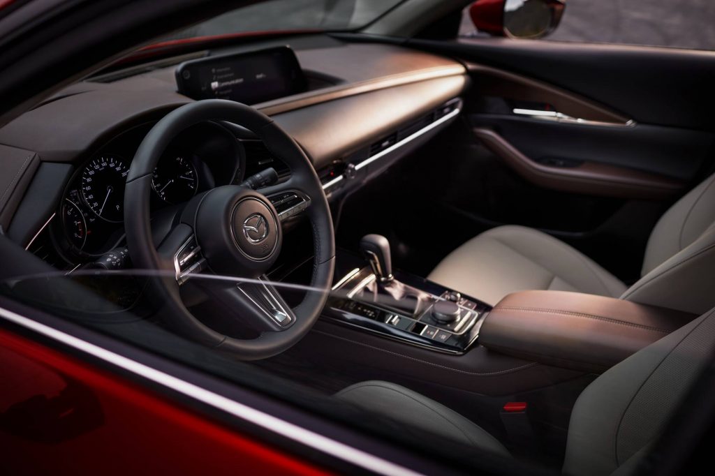 Mazda CX-30 interiörbild