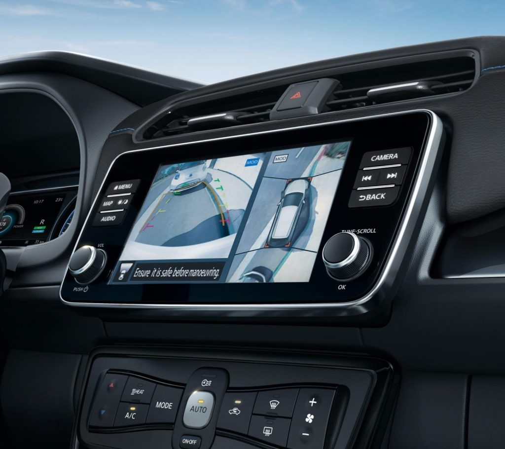 Nissan Leaf backkamera och 360-vy