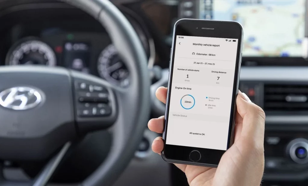 Telefon med Bluelink uppkoppling till bilen