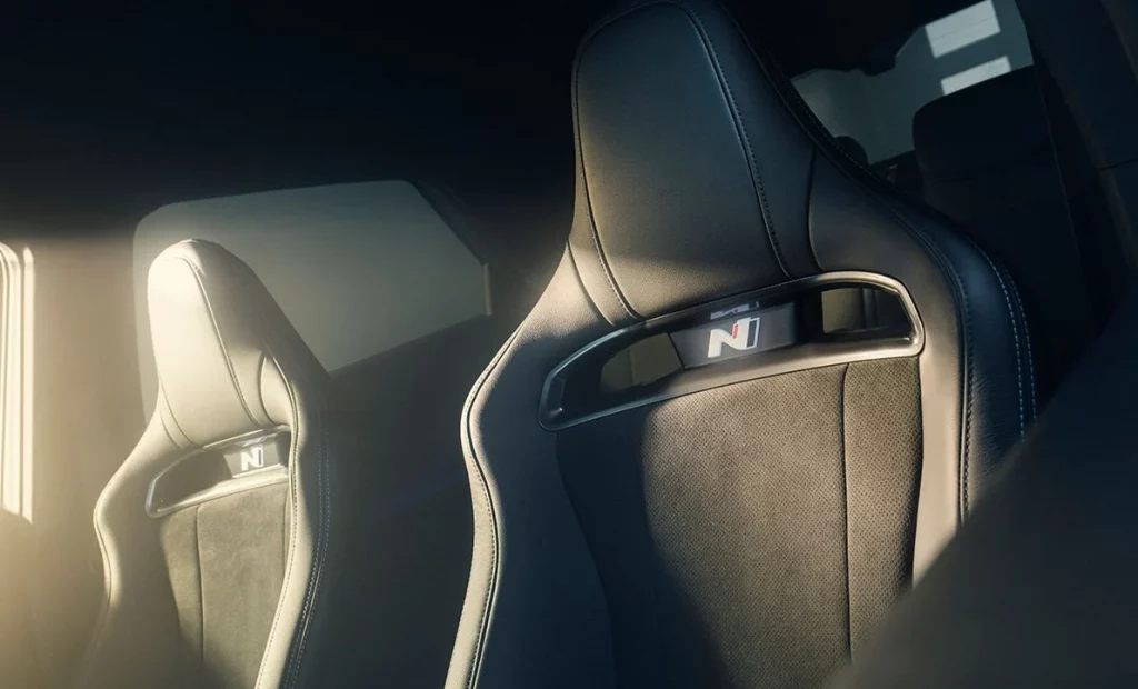 N-sportstolar tillhörande en Hyundai IONIQ 5 N