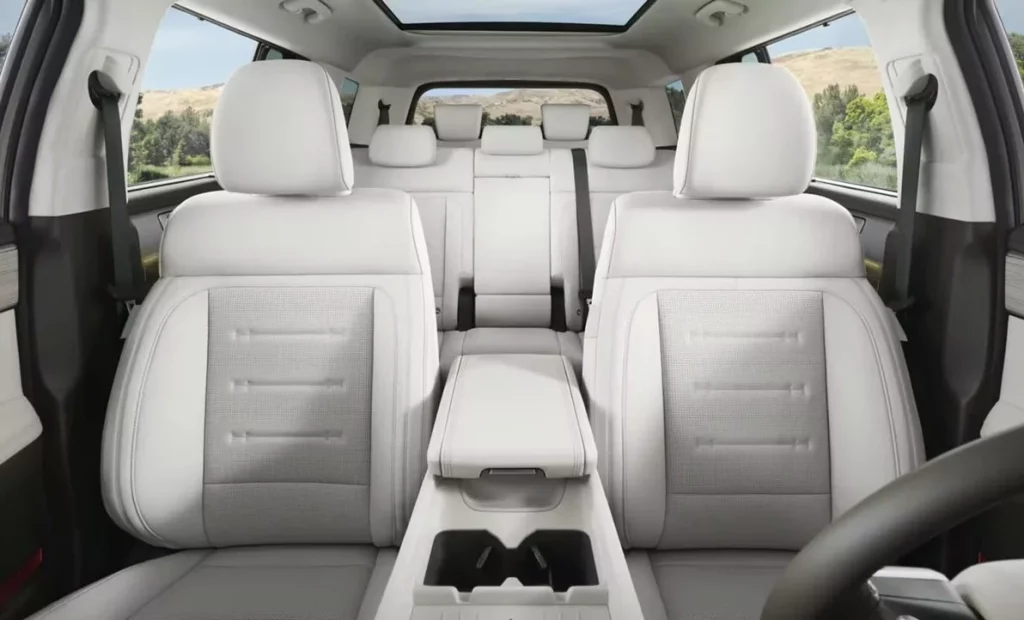 Helt nya SANTA FE Plug-in Hybrid layout av säten